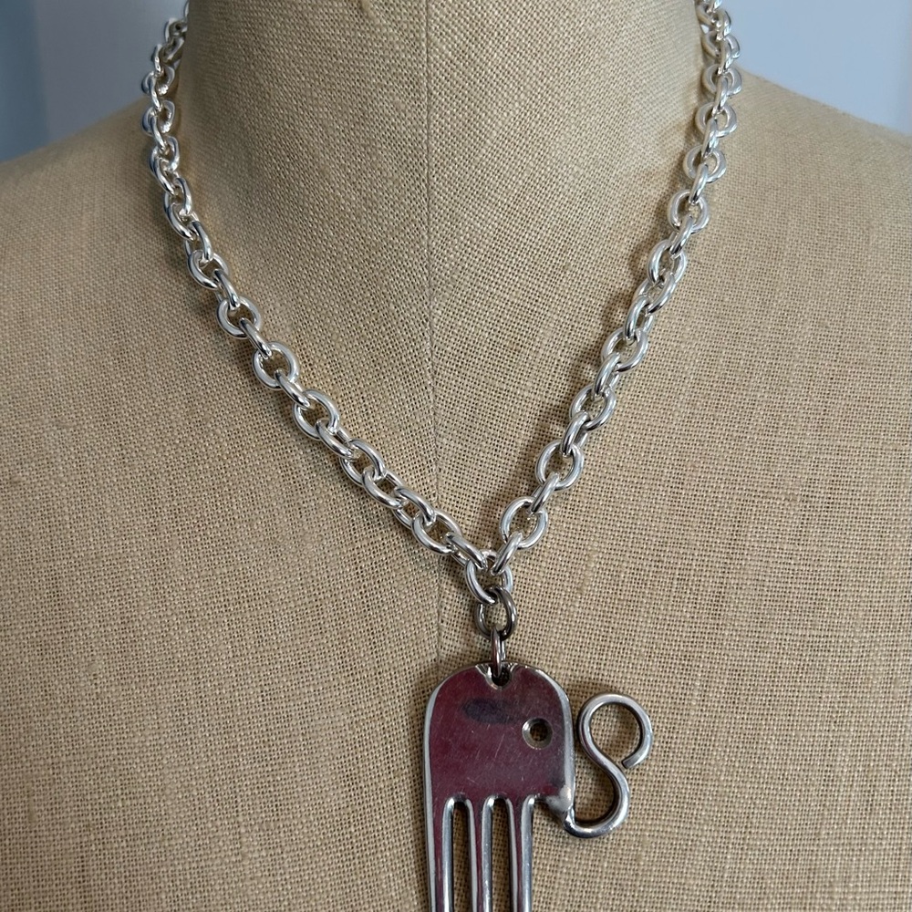 Silver Elephant Pendant Necklace